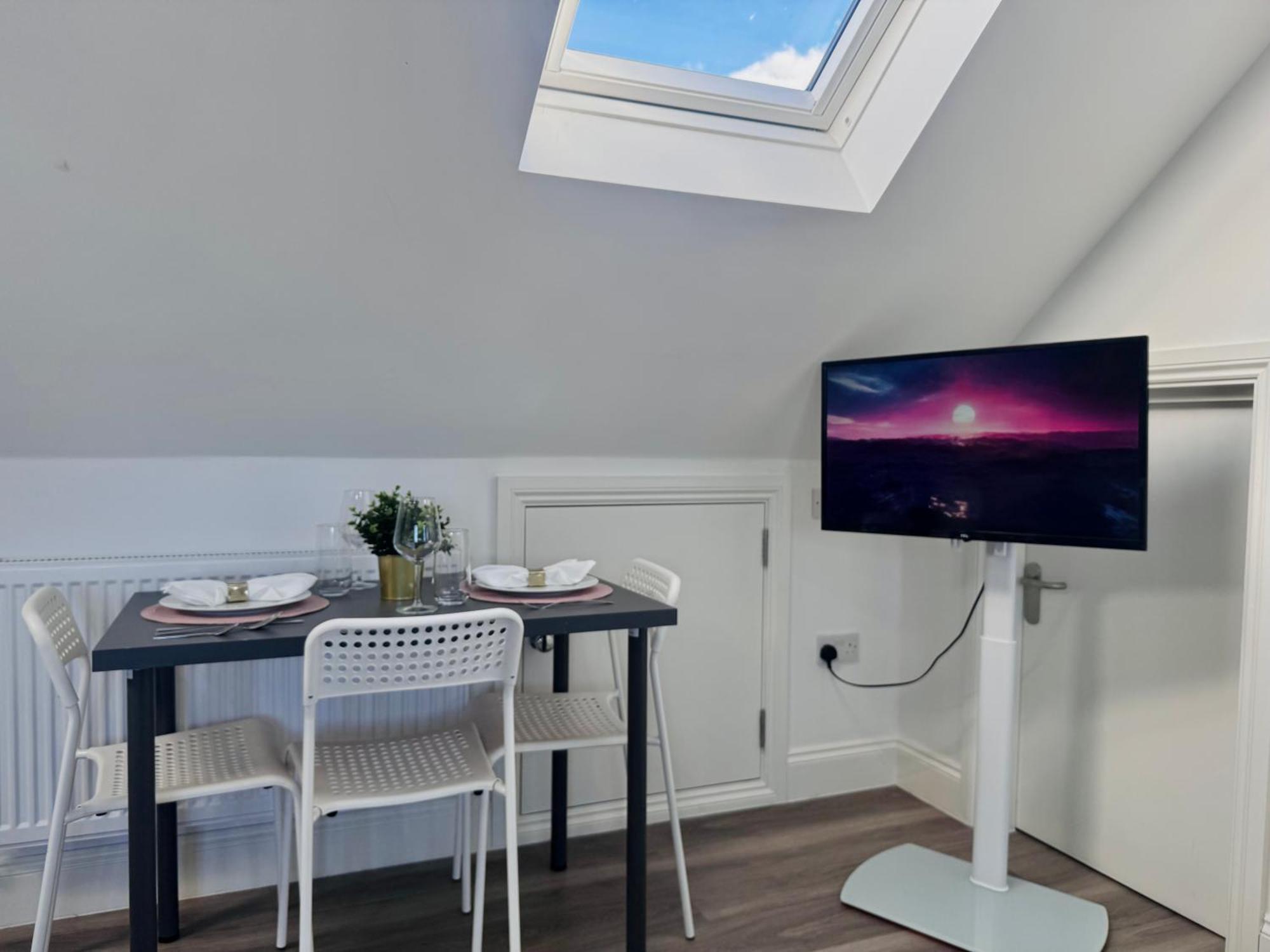 Bright Studio Loft 30Min To Central London Eksteriør billede