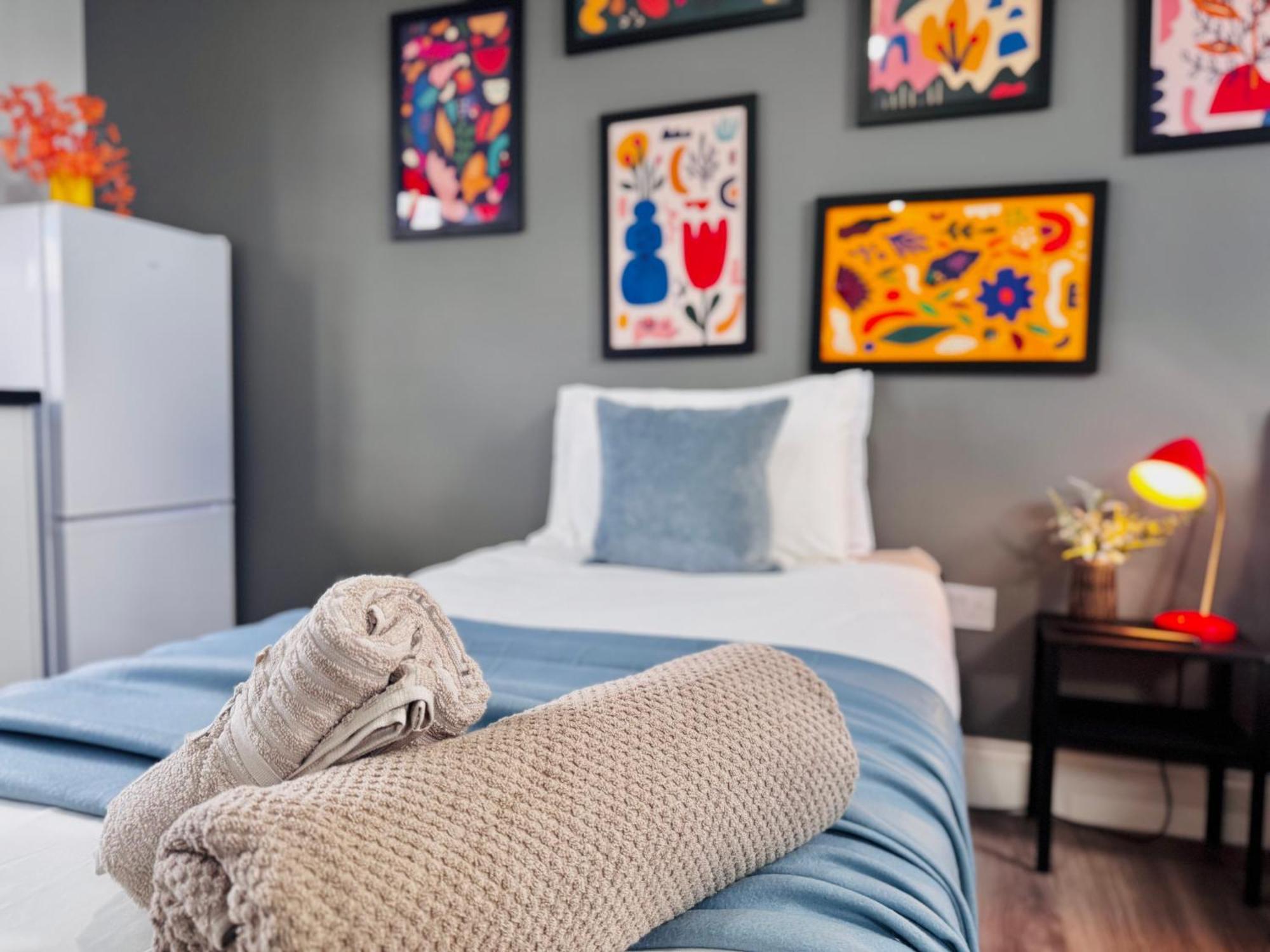 Bright Studio Loft 30Min To Central London Eksteriør billede